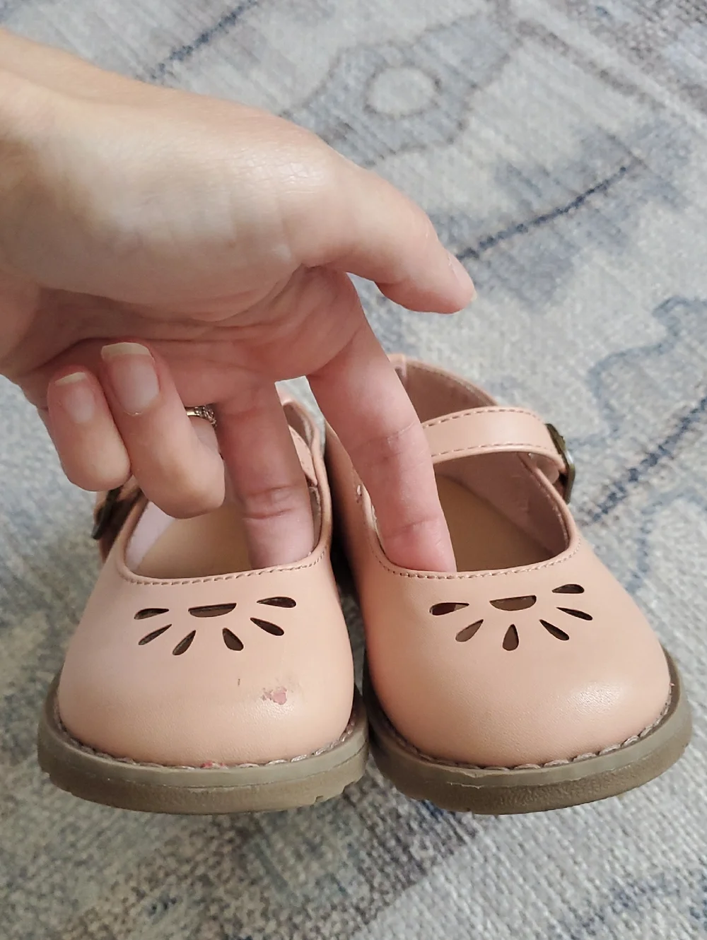 Old Navy Toddler Girls Bamboo Pink Mary Jane Shoes Sz7
